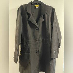 Women’s black WonderWink Lab Coat, never worn.